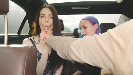 Kinky babes Sia Siberia and Reislin get fucked in the back of the car
